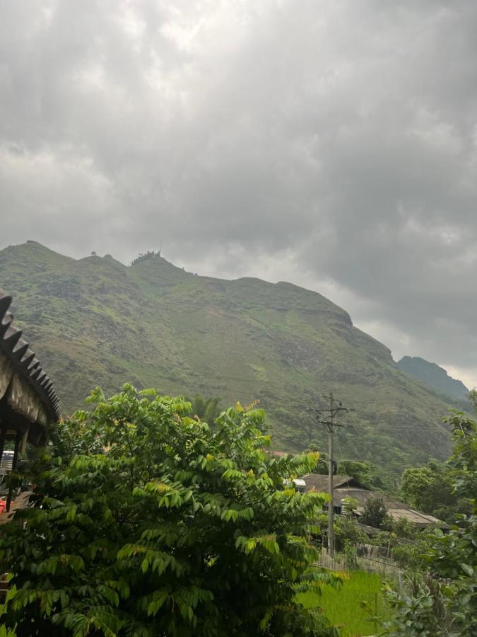 Du Gia Thu'S Homestay Lang Cac Bagian luar foto